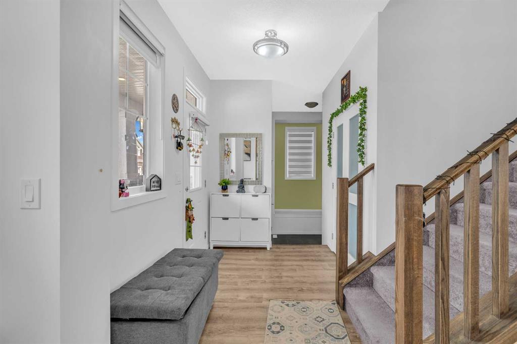 Picture for 271 Carringham Road NW
