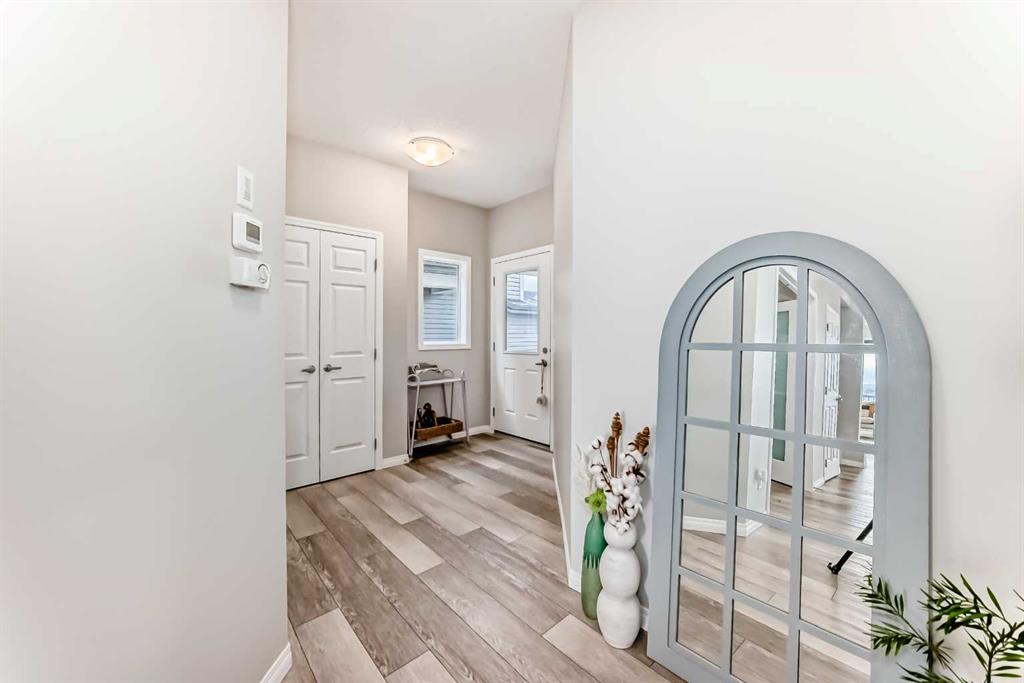 Picture for 73 Lucas Heights NW