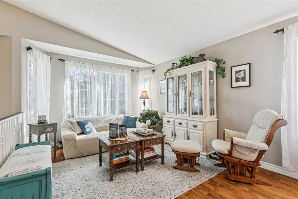 Picture for 65 Shawinigan Way SW