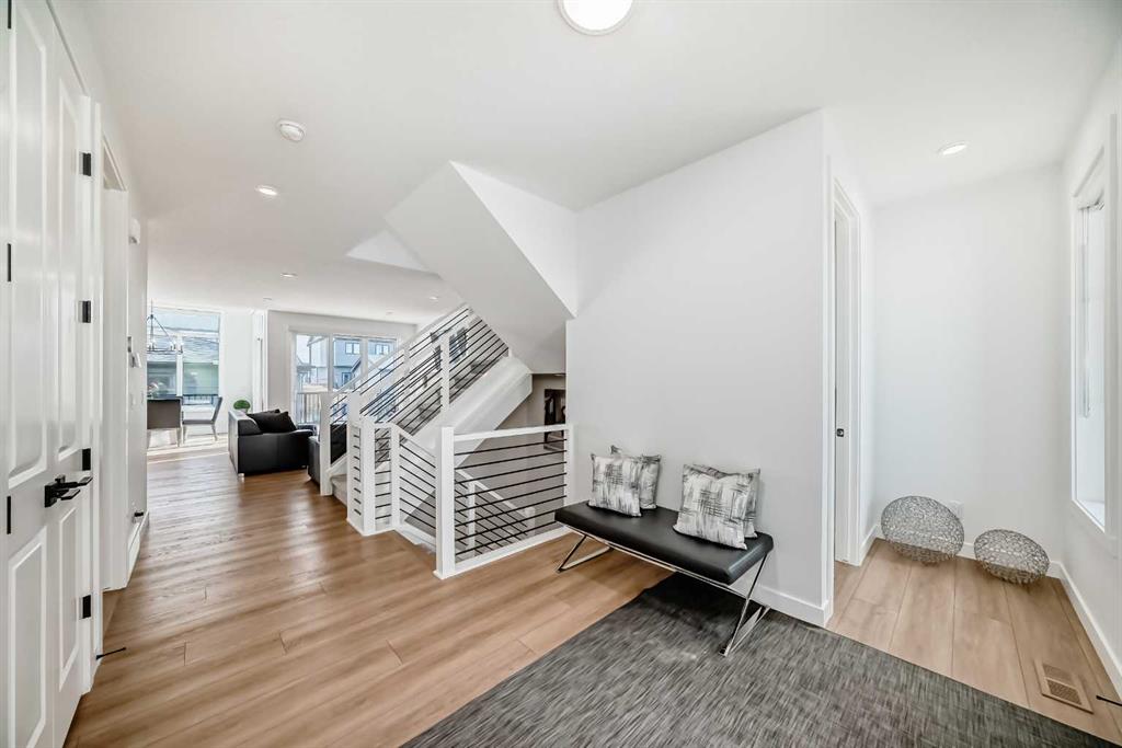 Picture for 605 Sailfin Drive 