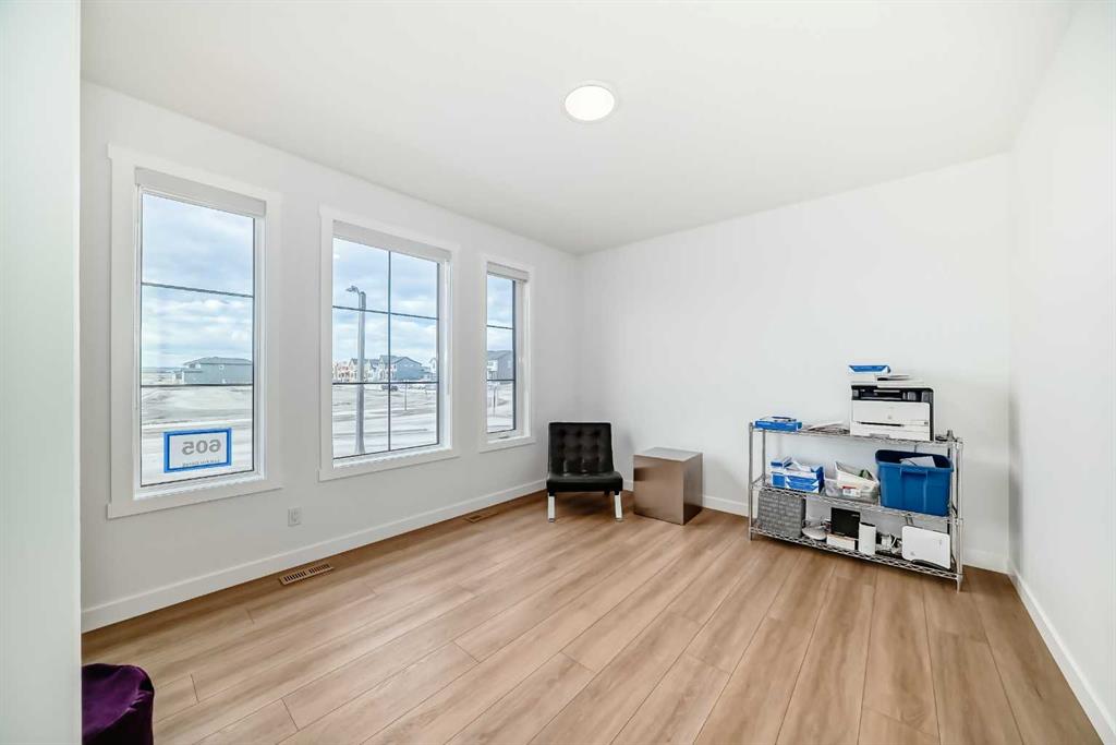 Picture for 605 Sailfin Drive 