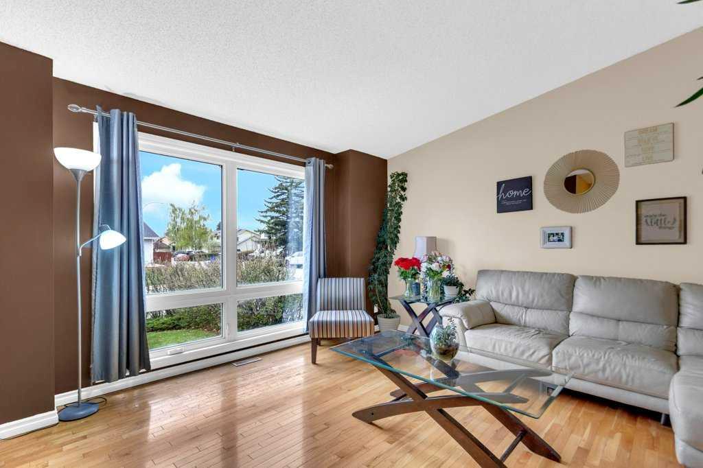 Picture for 52 Strathclair Rise SW