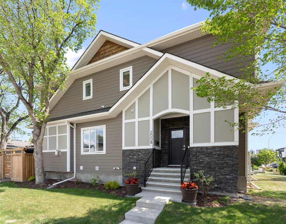 Picture for 2008 43 Street NW