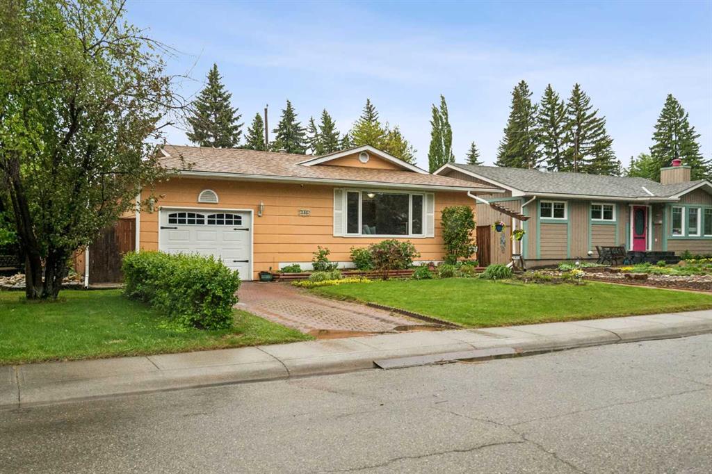 Picture for 1403 104 Avenue SW