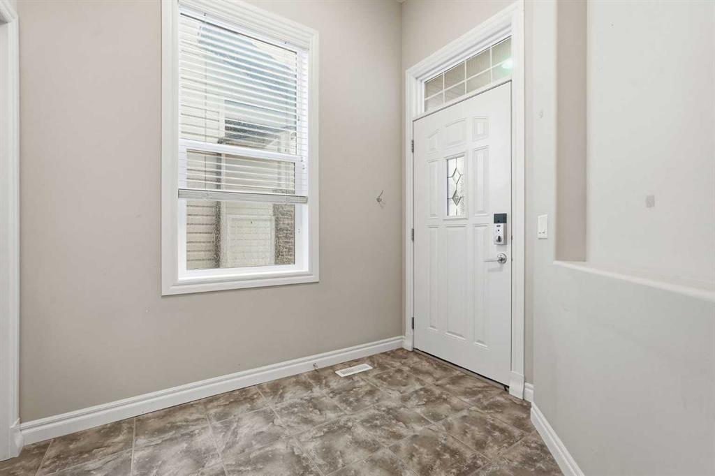 Picture for 378 Chaparral Ridge Circle SE