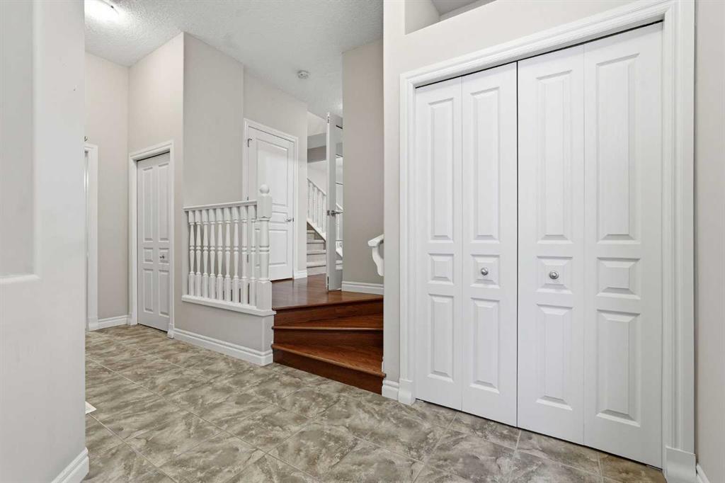 Picture for 378 Chaparral Ridge Circle SE