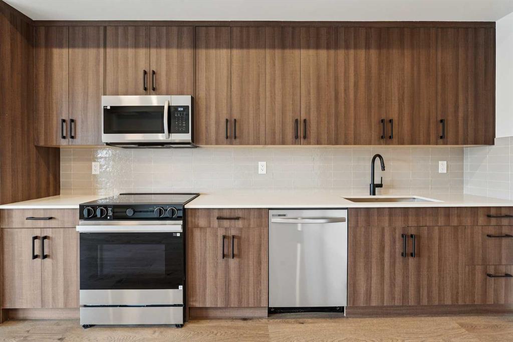 Picture for 7107, 1802 Mahogany Boulevard SE