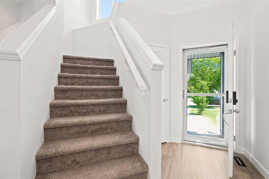 Picture for 55 New Brighton Drive SE