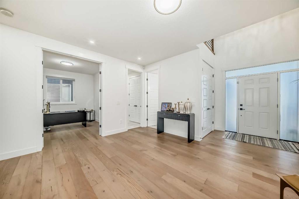 Picture for 219 Chelsea Heath 