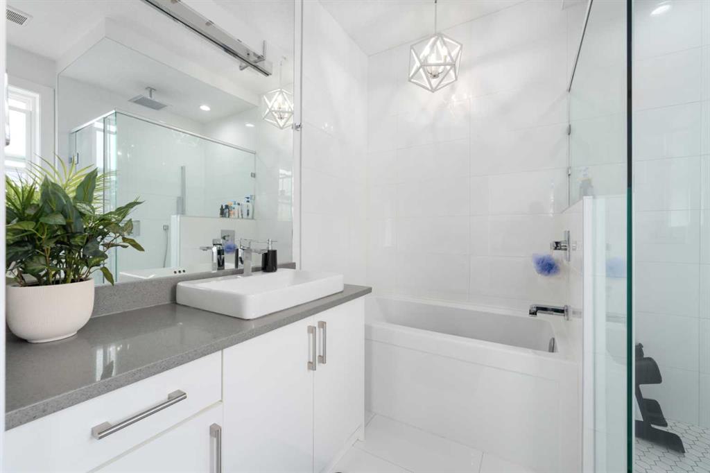 Picture for 415 6 Street NE https://www.cirrealty.ca/reb/creb/46/A2266746_21.jpg