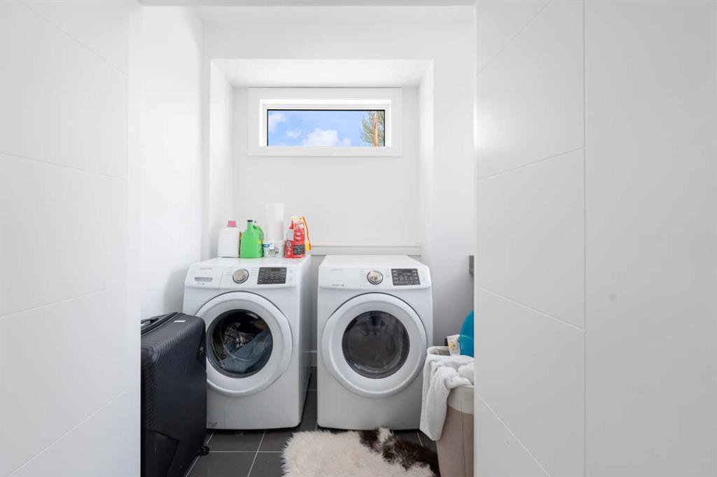 Picture for 415 6 Street NE https://www.cirrealty.ca/reb/creb/46/A2266746_24.jpg