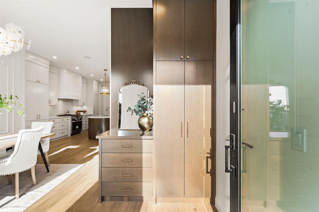 Picture for 2214 12 Avenue NW