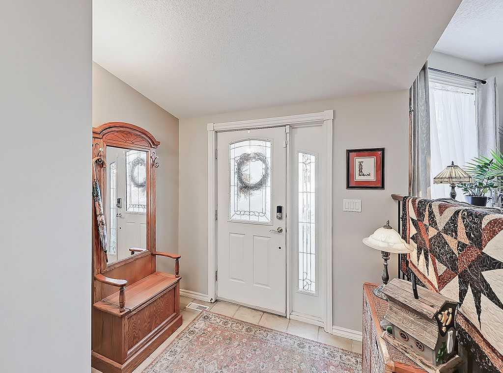 Picture for 405 6 Avenue SW