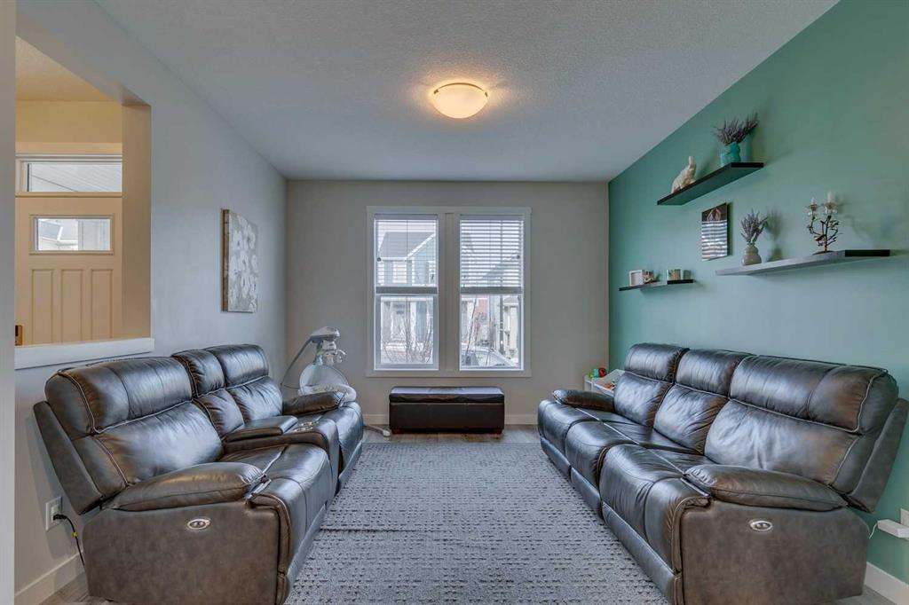 Picture for 429 South Point Glen SW