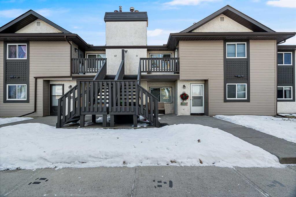 Picture for 71 Cedar Springs Gardens SW