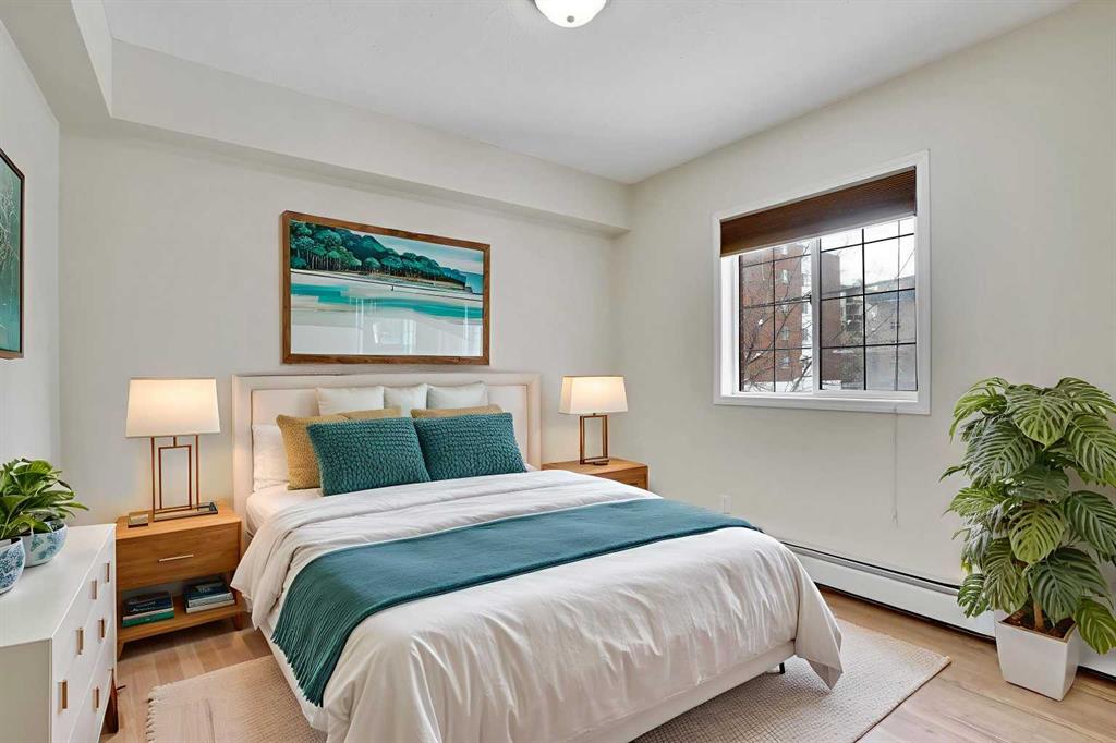 Picture for 204, 126 14 Avenue SW