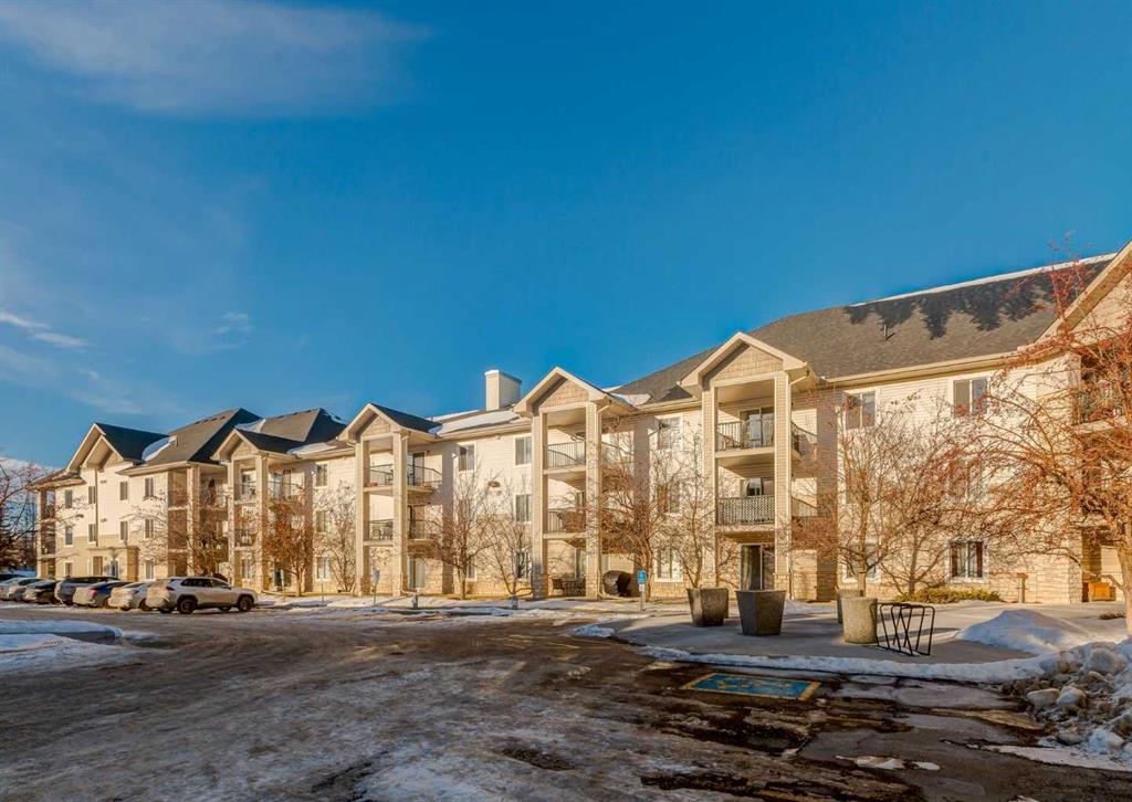 Picture for 2322, 2371 Eversyde Avenue SW