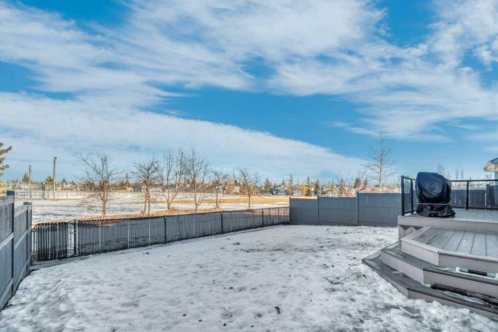 Picture for 44 Douglas Shore Close SE