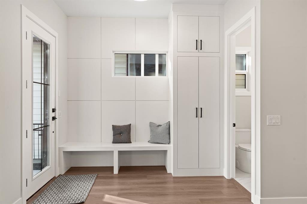 Picture for 2528 7 Avenue NW