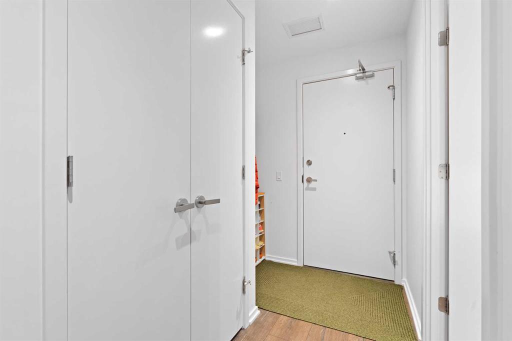 Picture for 317, 615 6 Avenue SE