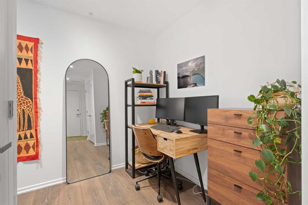 Picture for 317, 615 6 Avenue SE