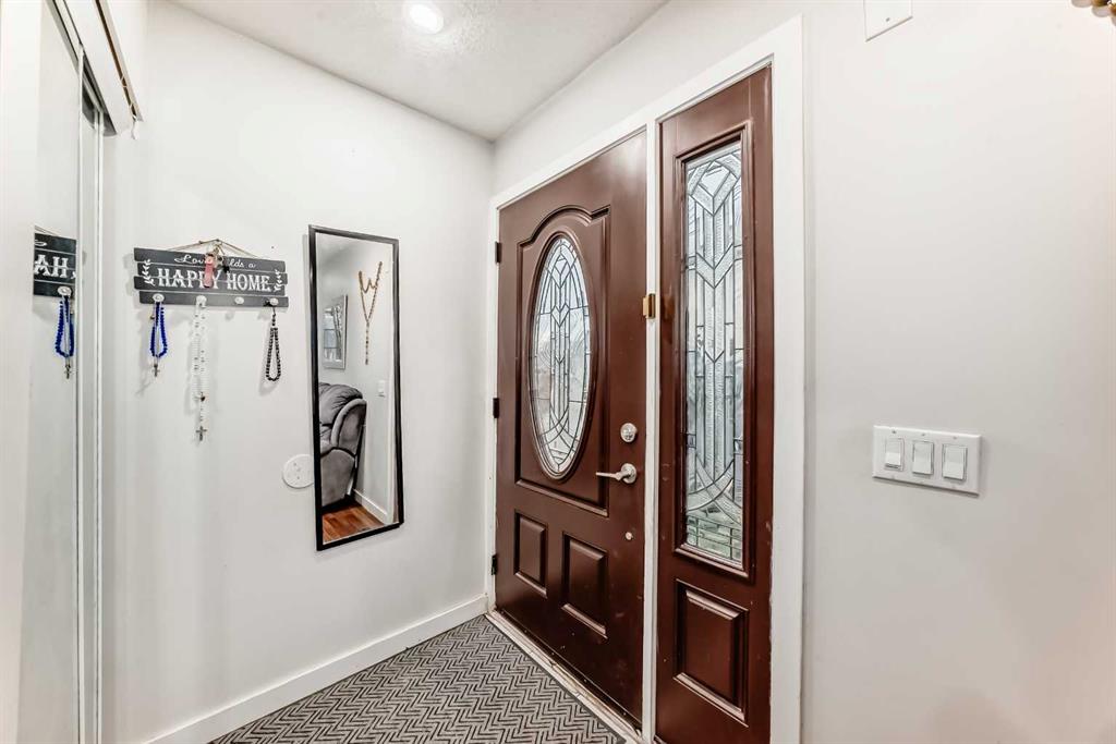 Picture for 707 Malvern Drive NE