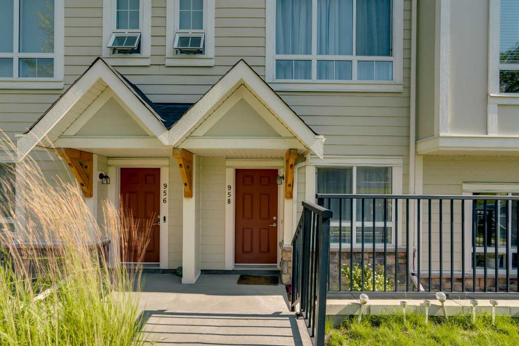 Picture for 958 Sherwood Boulevard NW