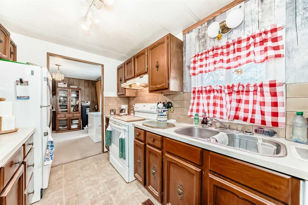 Picture for 99, 99 Arbour Lake Road NW