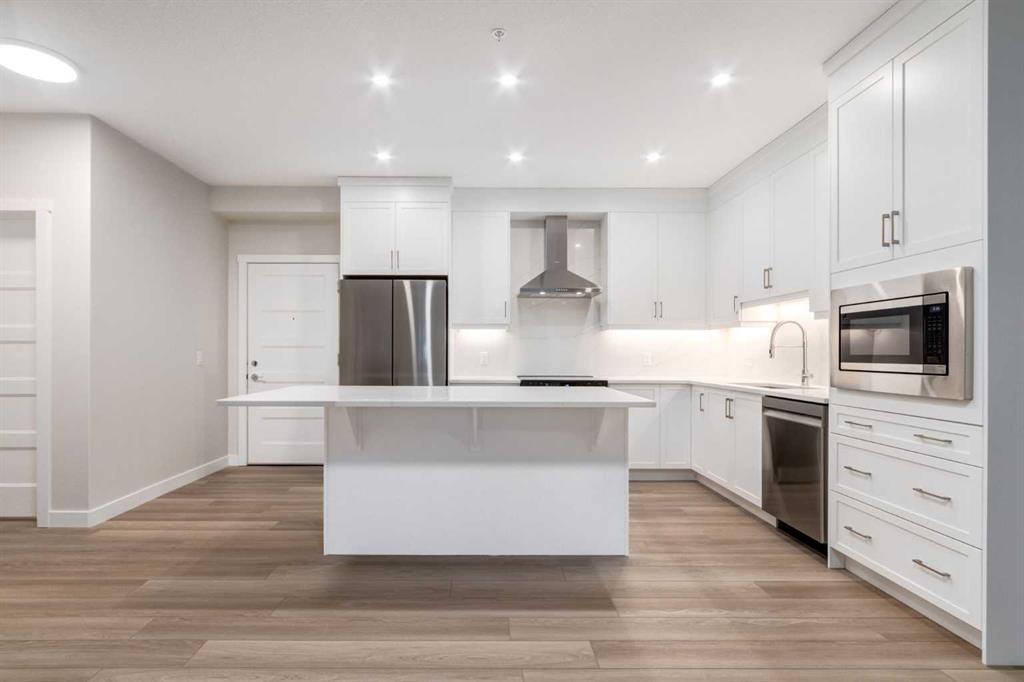 Picture for 2113, 2117 81 Street SW