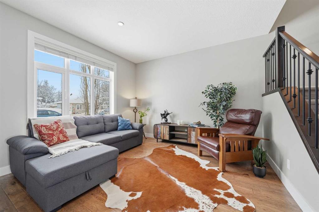 Picture for 1626B 41 Street SW