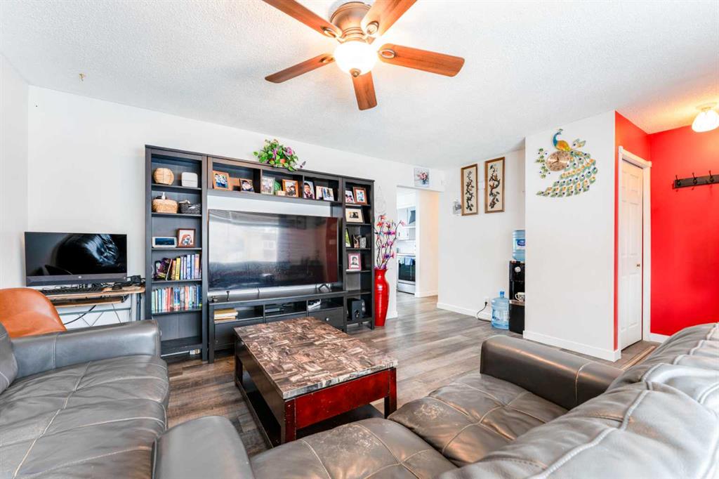 Picture for 119 Mardale Crescent NE