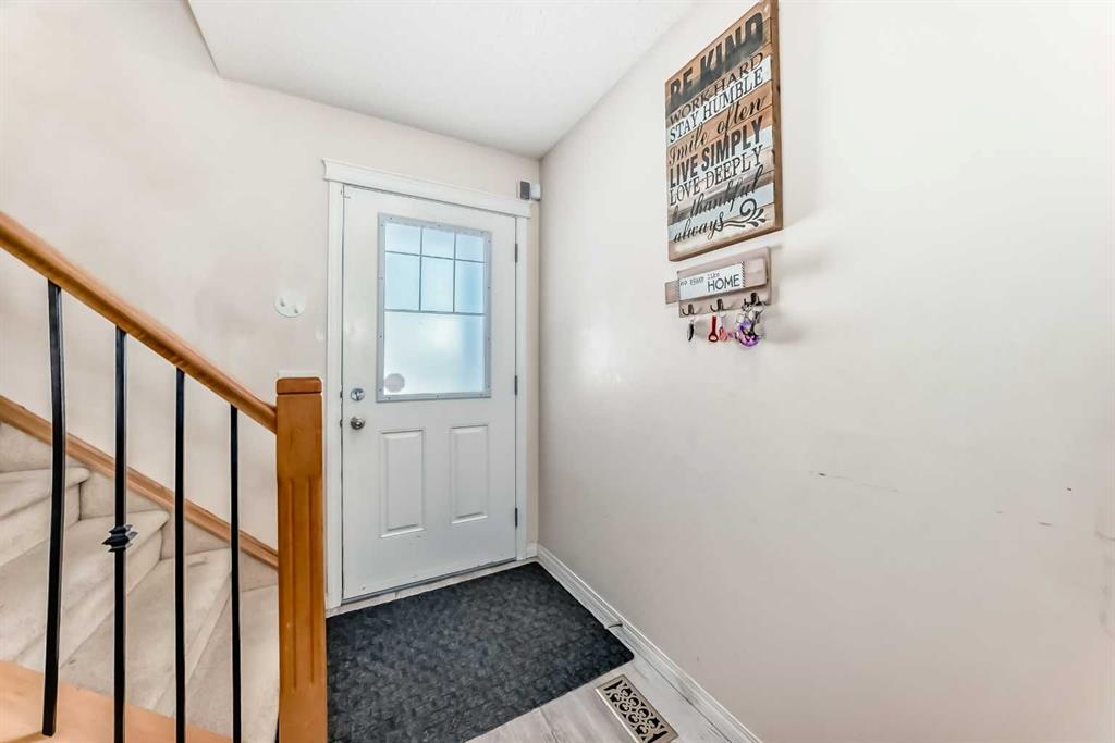 Picture for 151 COVEPARK Green NE