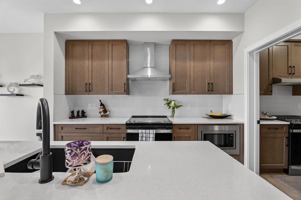 Picture for 12 Cornerbrook Cove NE