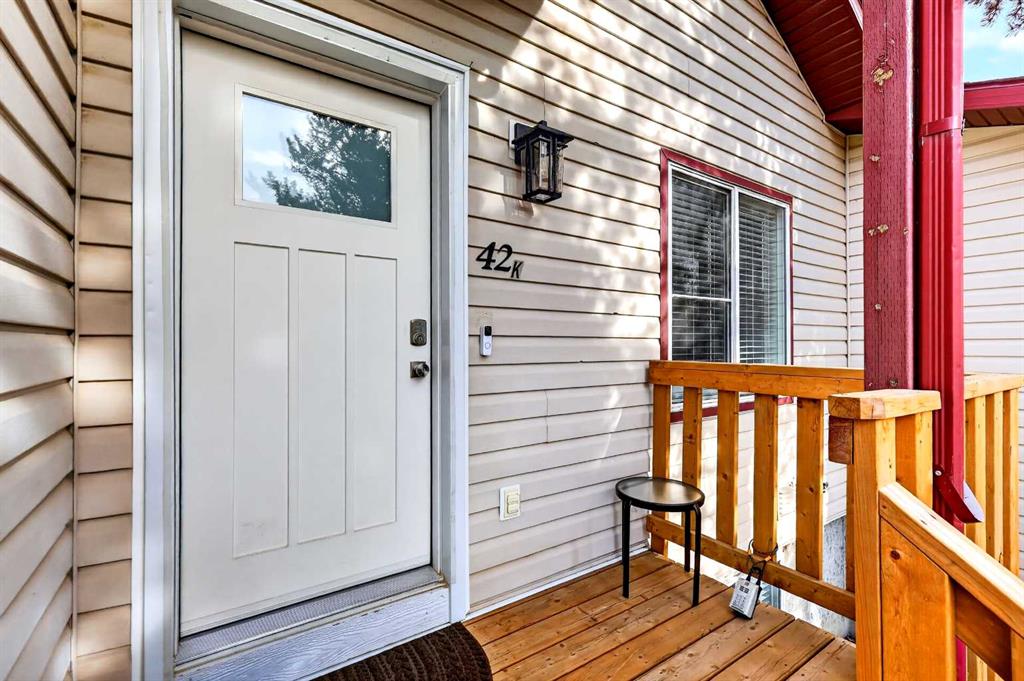 Picture for 42K Green Meadow Crescent 