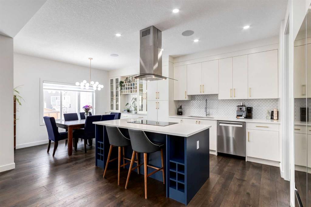 Picture for 305 Kinniburgh Cove 