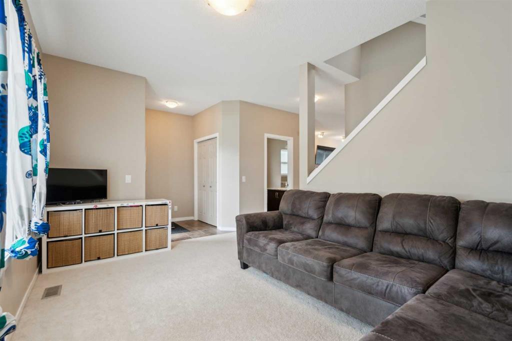 Picture for 22 Nolanfield Heights NW