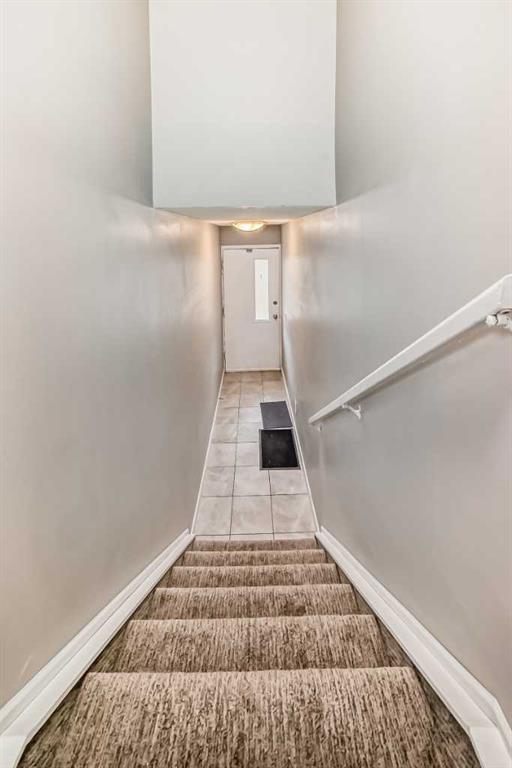 Picture for 72, 3015 51 Street SW