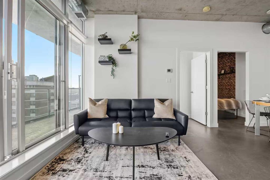 Picture for 1307, 624 8 Avenue SE