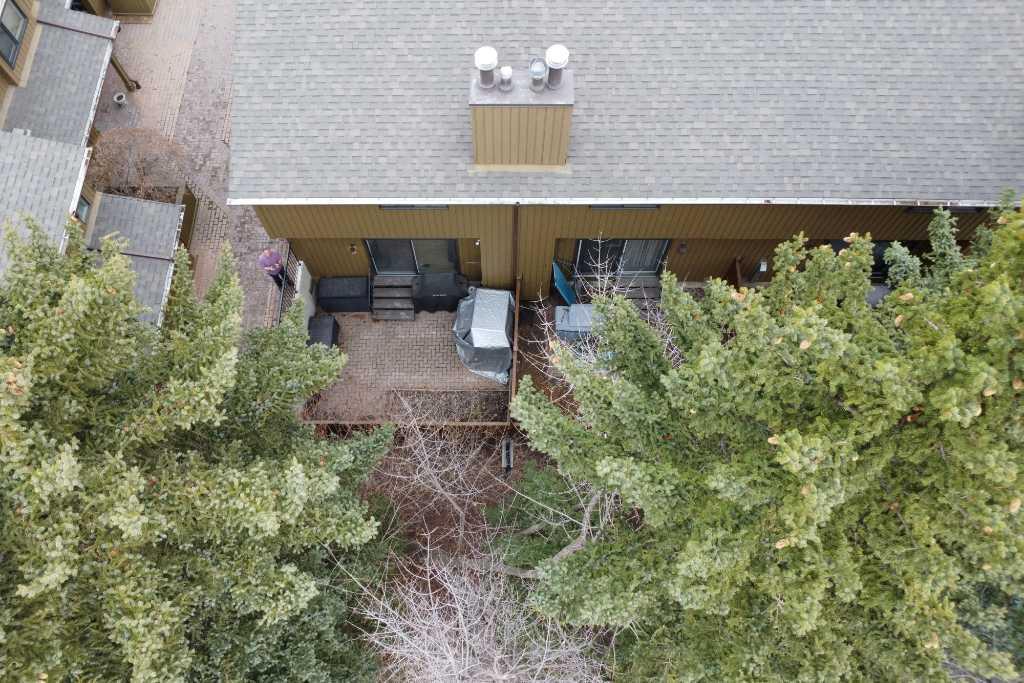 Picture for 425, 3131 63 Avenue SW