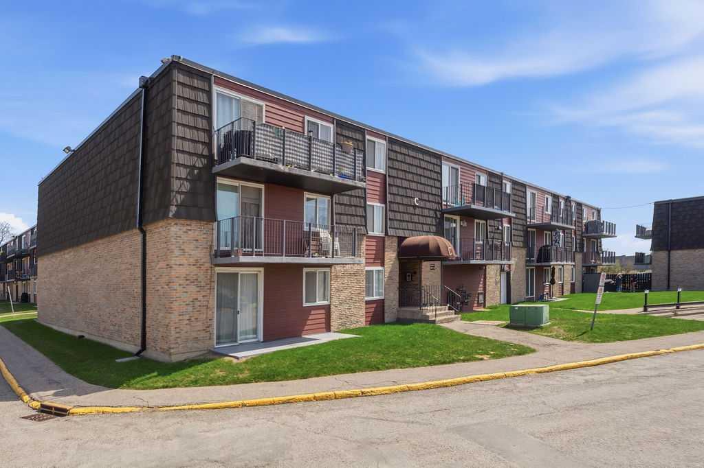 Picture for 8C, 80 Galbraith Drive SW