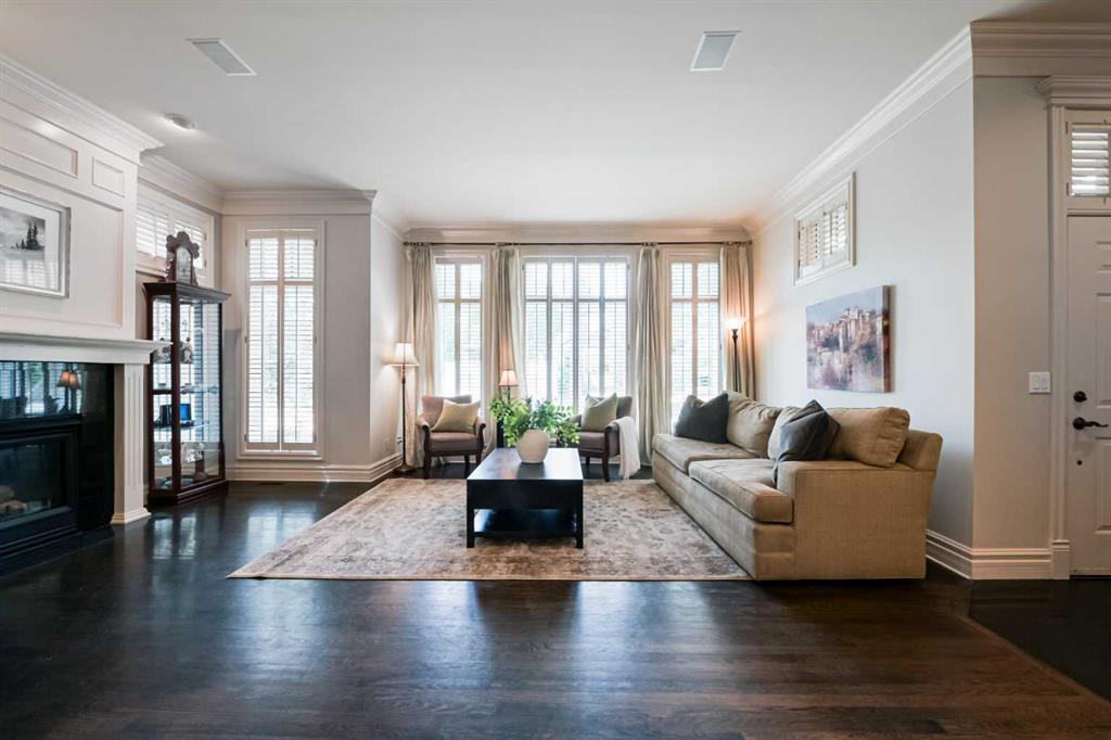 Picture for 3608 2 Street SW