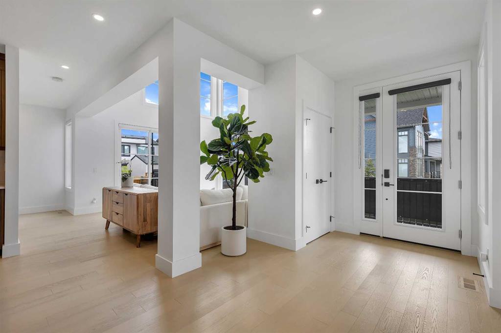 Picture for 24 Alpine Common SW