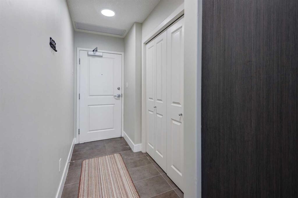 Picture for 1103, 77 Spruce Place SW