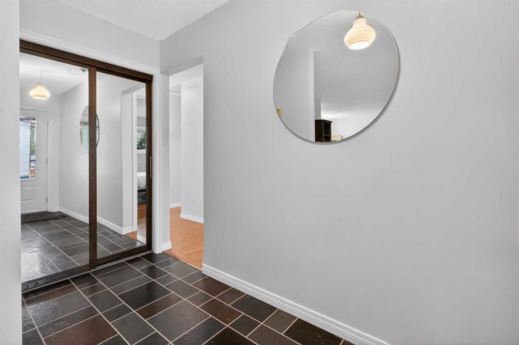 Picture for 203 Southampton Drive SW