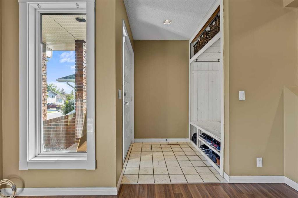 Picture for 34 Elk Hill SE