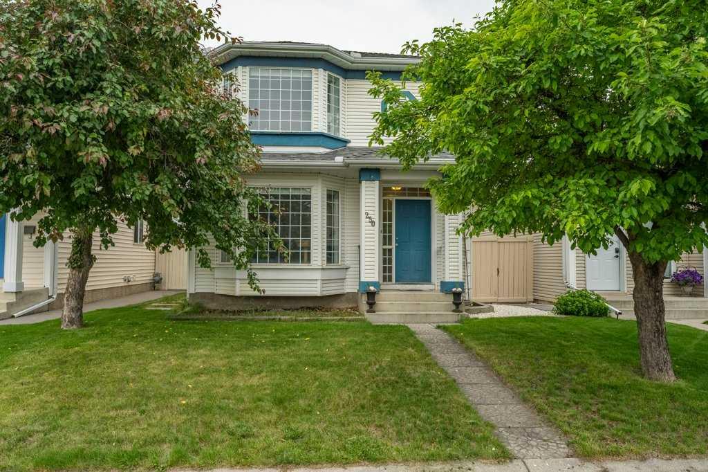 Picture for 250 Mt Lorette Close SE