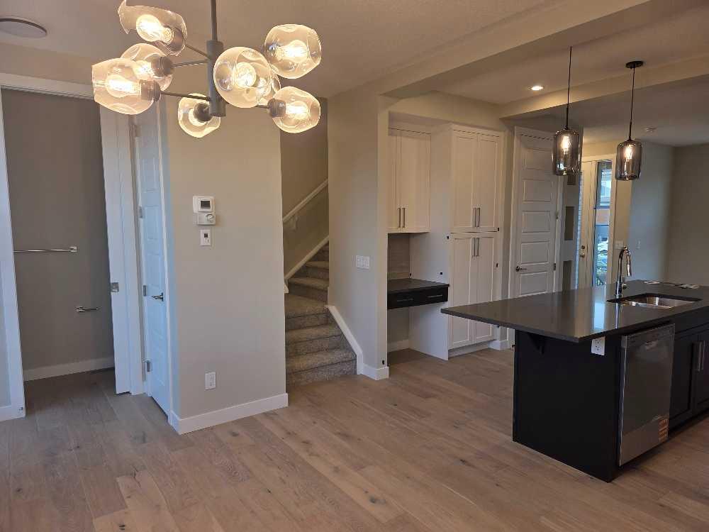 Picture for 1130 Cobblestone Boulevard SW