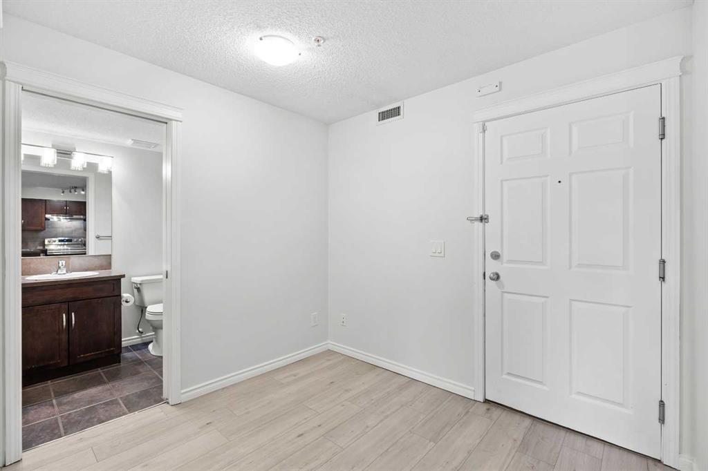 Picture for 4113, 115 Prestwick Villas SE