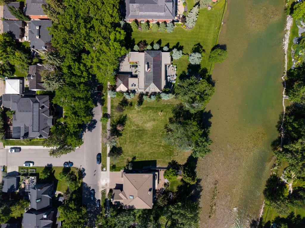 Picture for 708 Riverdale Avenue SW