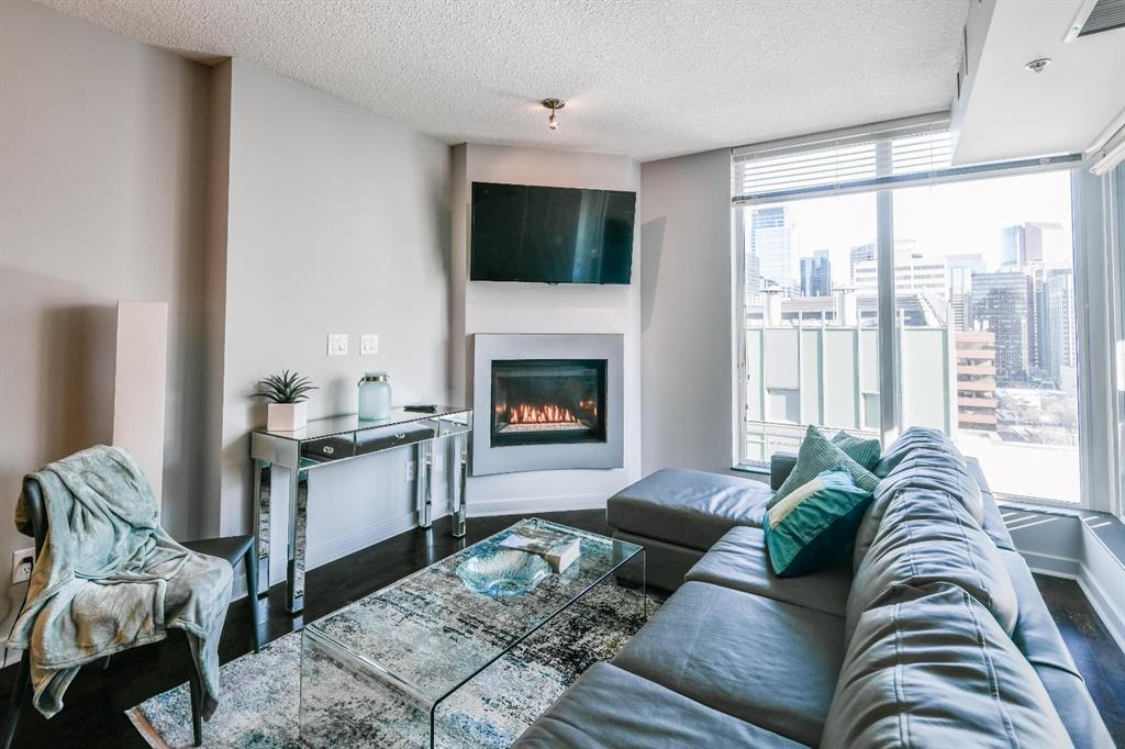      1406, 888 4 Avenue SW , Calgary, 0046   ,T2P0V2 ;  Listing Number: MLS A2052747
